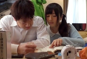 年上のお姉さん的存在のエロカワ家庭教師に受験生の童貞パワー炸裂!