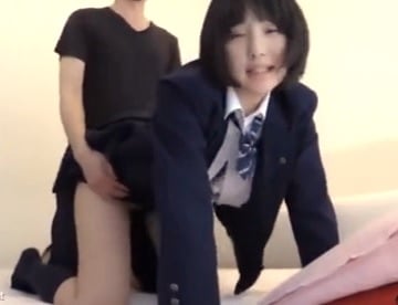 可愛くて清楚な女子校生ハルカちゃんが初めてのハメ撮りで大量顔射されちゃうｗ