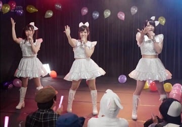 毎日オナネタにしていたアイドルユニットの時間を停止してハメまくりんぐw